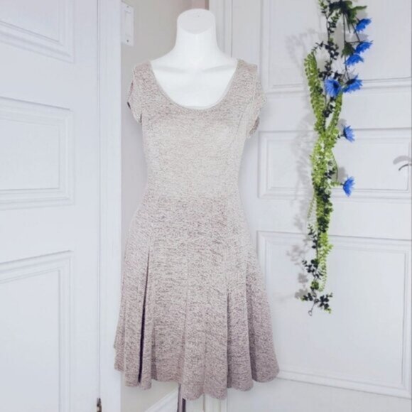 Gray ACEMI Warm Grey Heather Ballet Style Skater Dress- Small - Picture 3 of 13